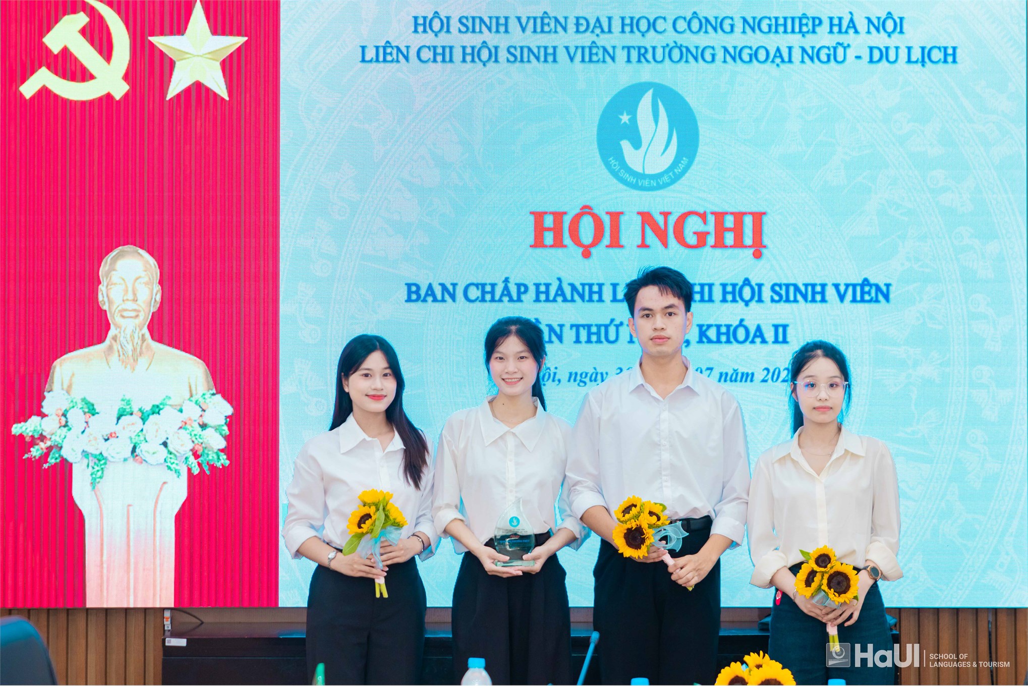 Hội nghị Ban Chấp hành Liên chi Hội Sinh viên Trường Ngoại ngữ - Du lịch lần thứ năm, khóa II, nhiệm kỳ 2025 - 2028