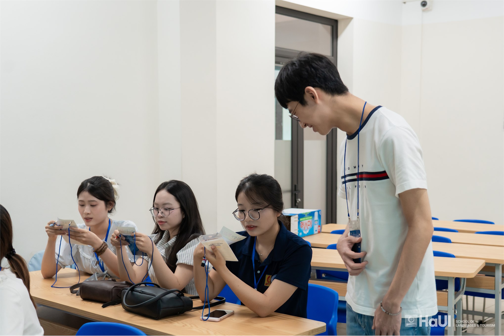Trường Ngoại ngữ - Du lịch giao lưu văn hóa Hàn Quốc cùng Trung tâm Văn hóa Skola
