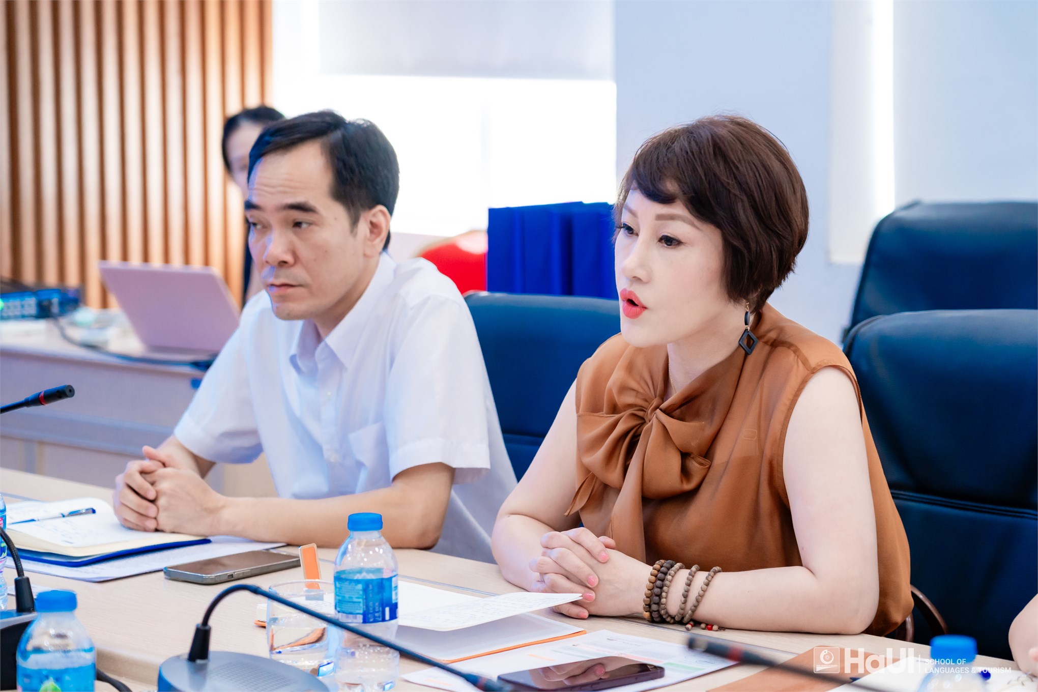 Trường Ngoại ngữ – Du lịch và Công ty Evoltech Việt Nam trao đổi kế hoạch triển khai hợp tác đào tạo